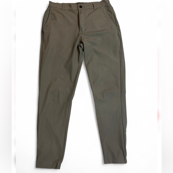Other - CUTS Men’s AO Joggers (Green)